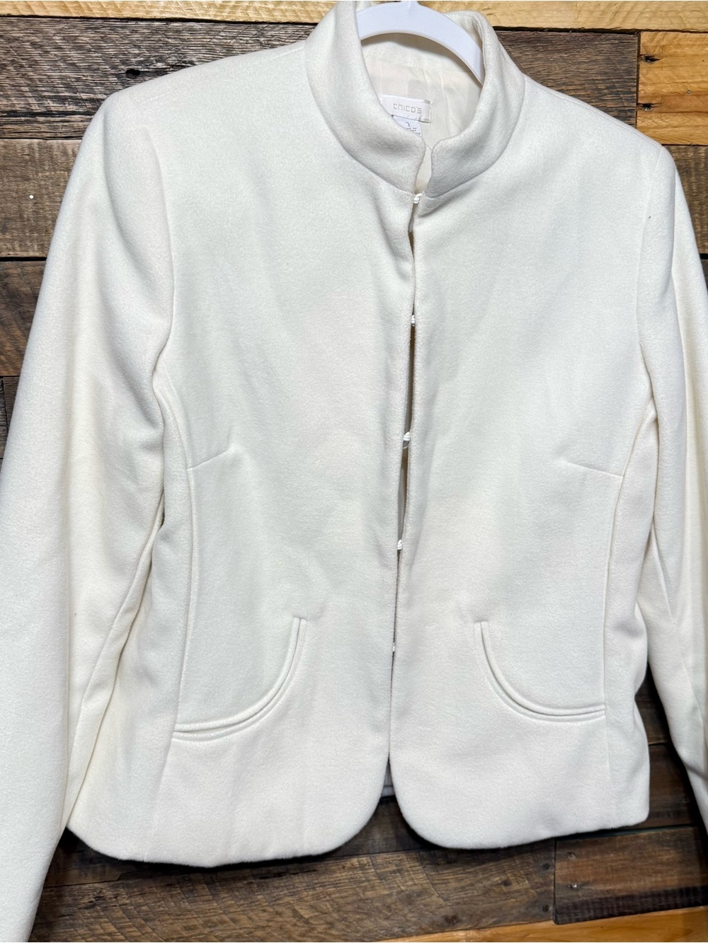 Chicos Womens (1) Medium Jacket Winter White Hook Closure Fully Lined Fitted Dre